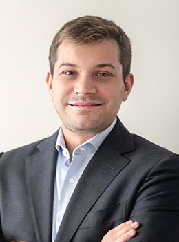 260X350 Px George Delaportas