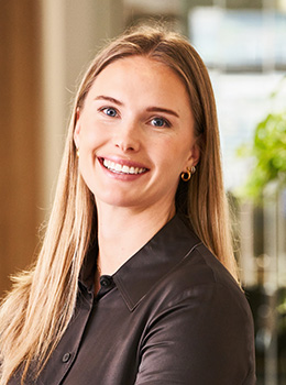 260X350 Px Cornelia Karlsson Website