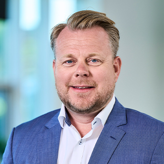 Mikkel Søholm 327X327px4